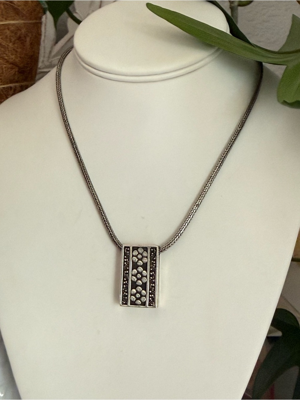 Lois Hill 925 Sterling Silver Pendant Toggle Necklace